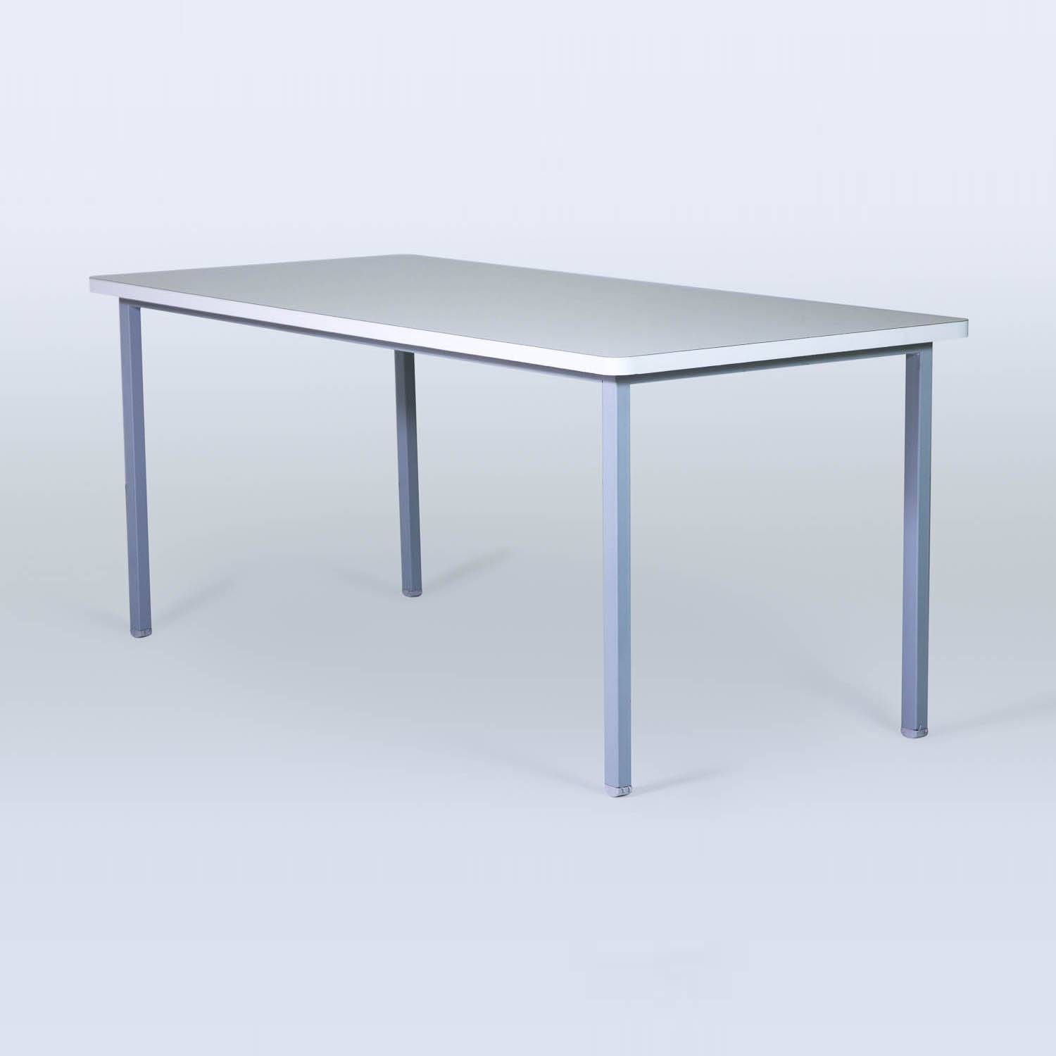 Mesa para refeitório